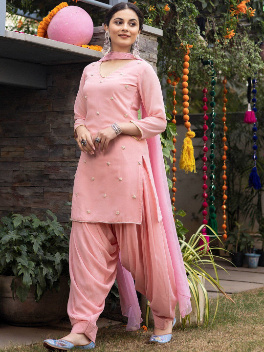 Floral Embellished Kurta with Patiala & With
